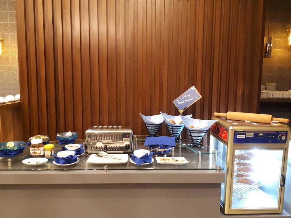 أجنحة كيو جدة باي إيوا(Q Suites Jeddah By Ewa) 24/35