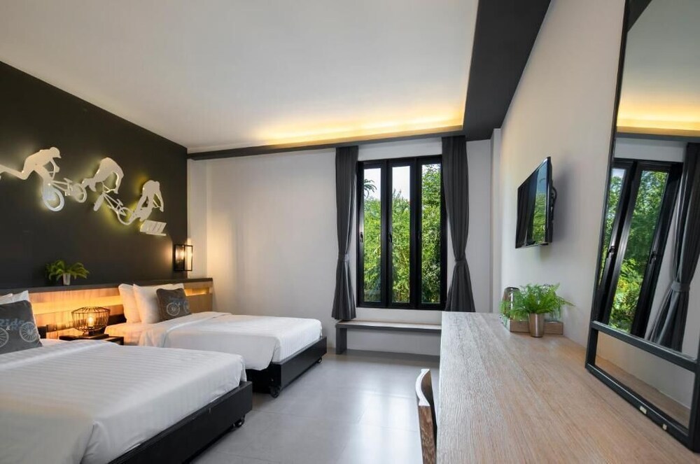 Superior, Twin Beds