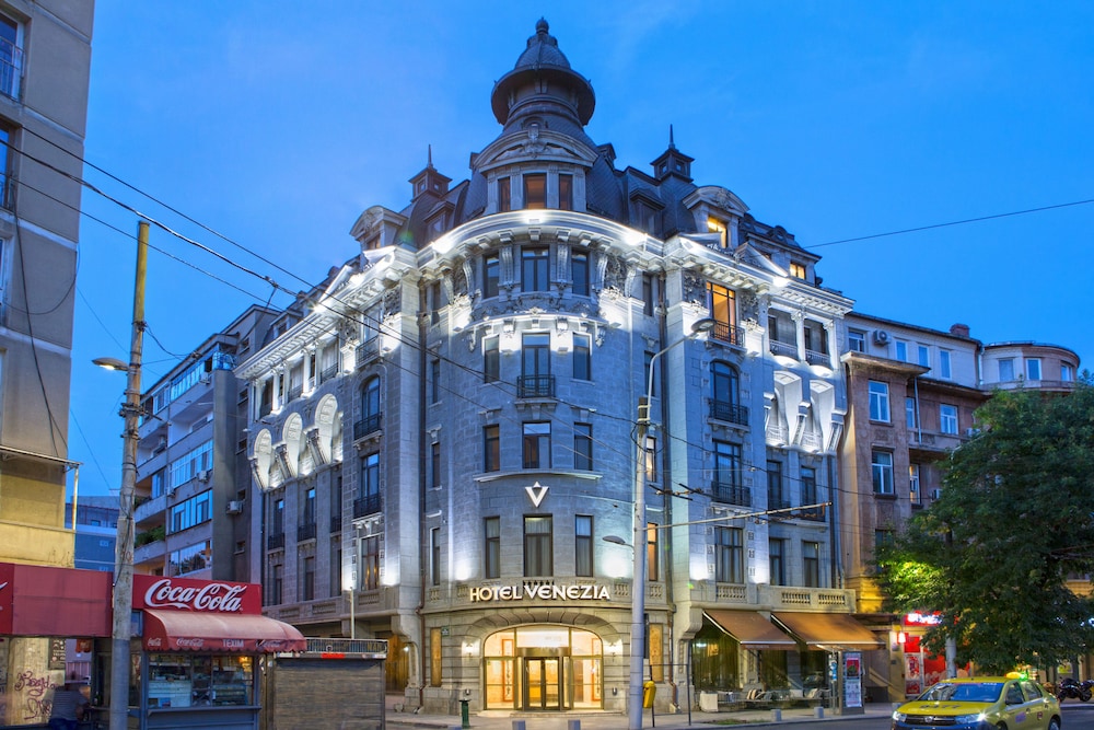 Zeus Essence Bucharest Venezia 6/64