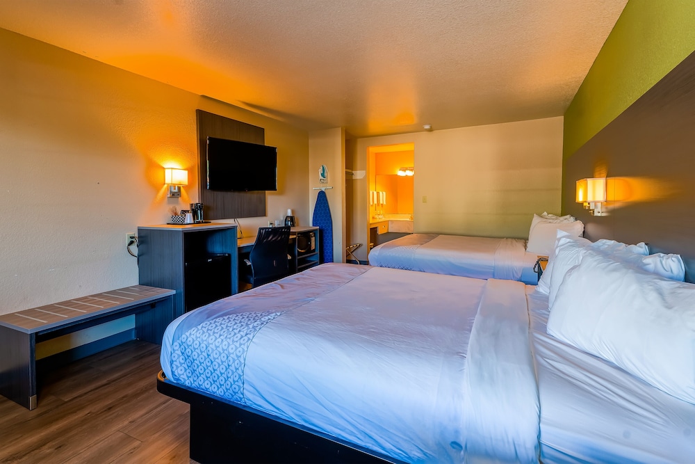 Oyo Hotel Yoakum West 28/74