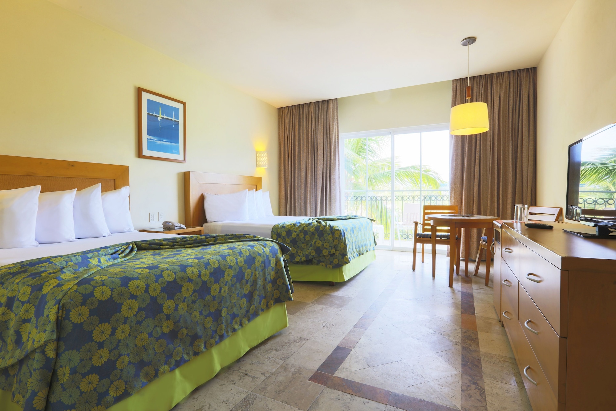 STANDARD, KING BED, GARDEN VIEW