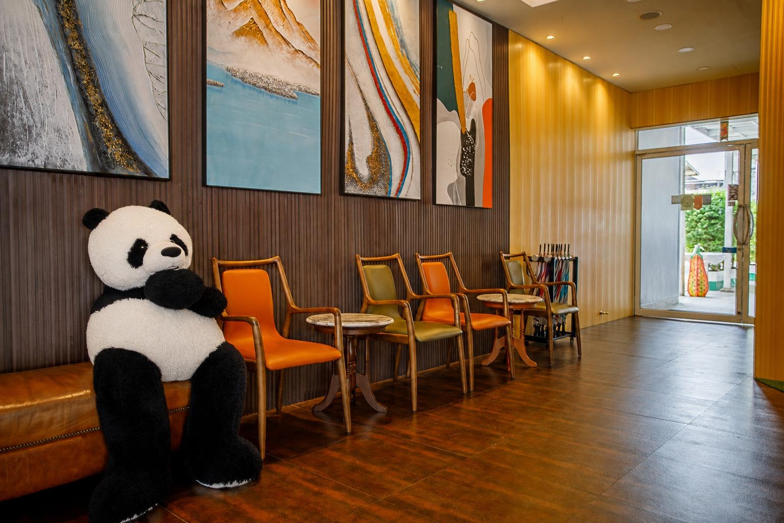 Cbd Hotel Suratthani 46/60