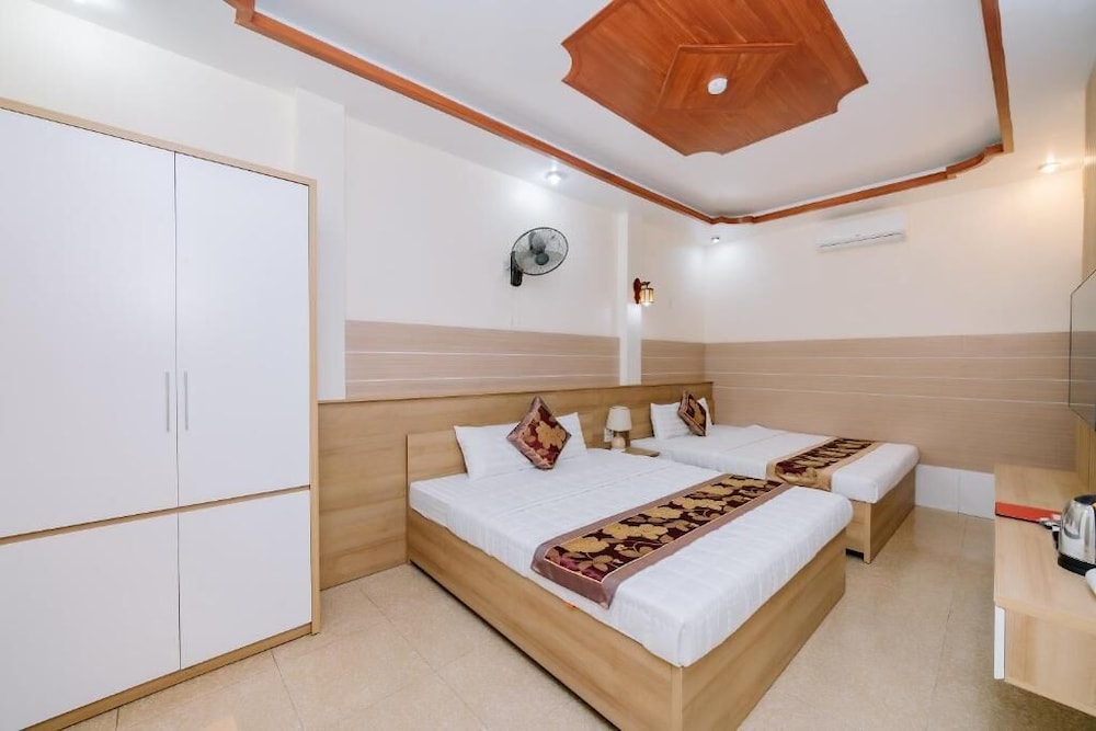 My Ngoc Hotel Catba 21/45