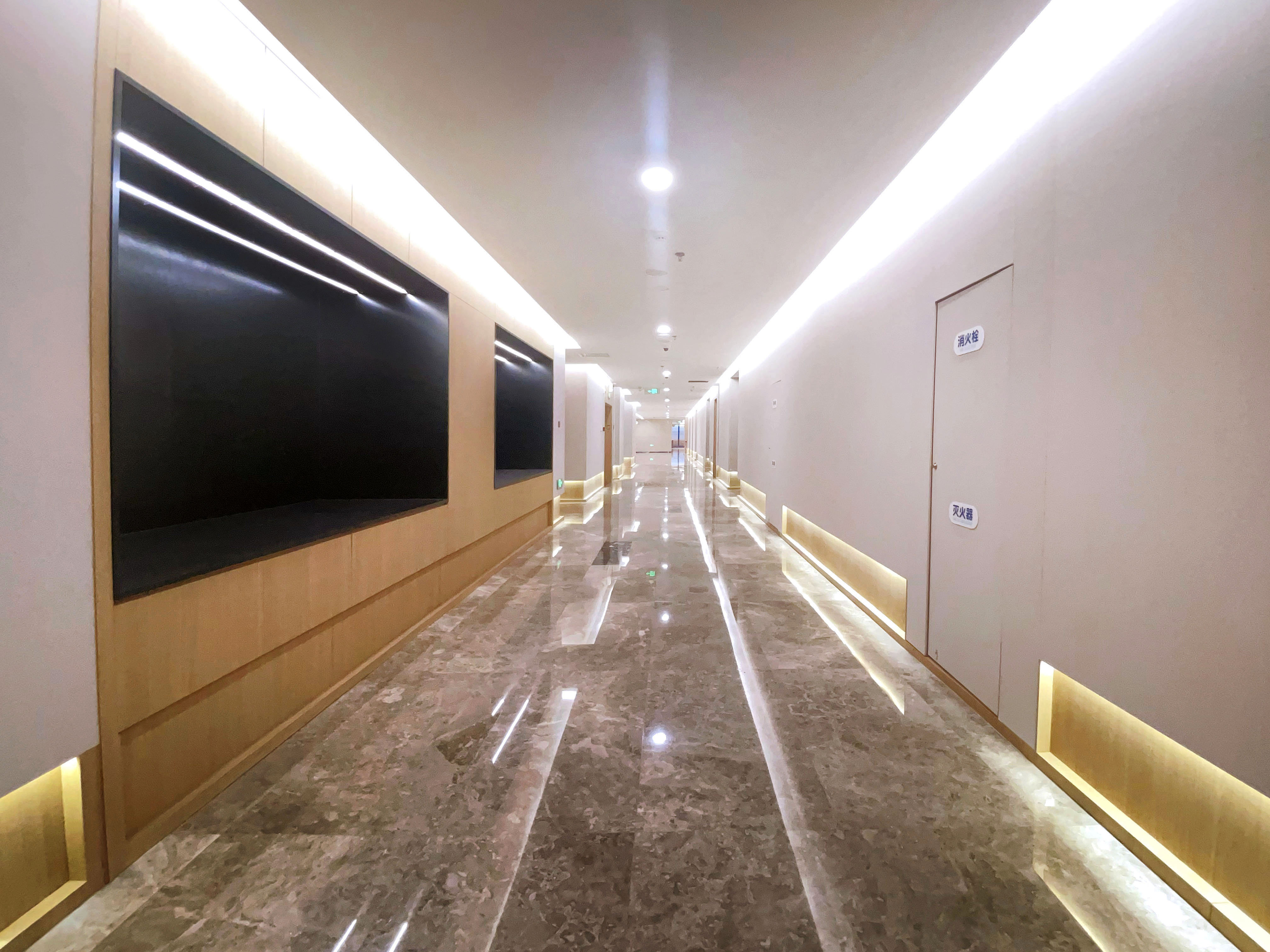 Holiday Inn Express Hohhot East Station 28/29