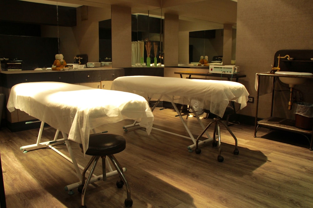 Roc Blanc Hotel & Spa 34/50