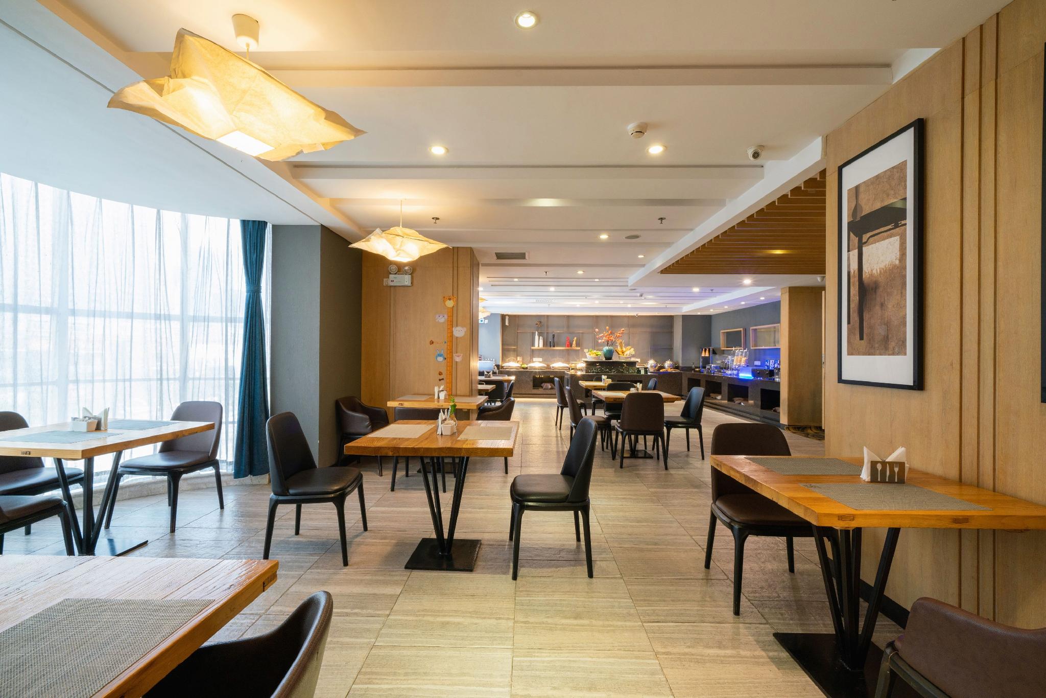 Yitel Hotel (Shenyang Sanhao Street Shengjing Hospital Branch) 39/50