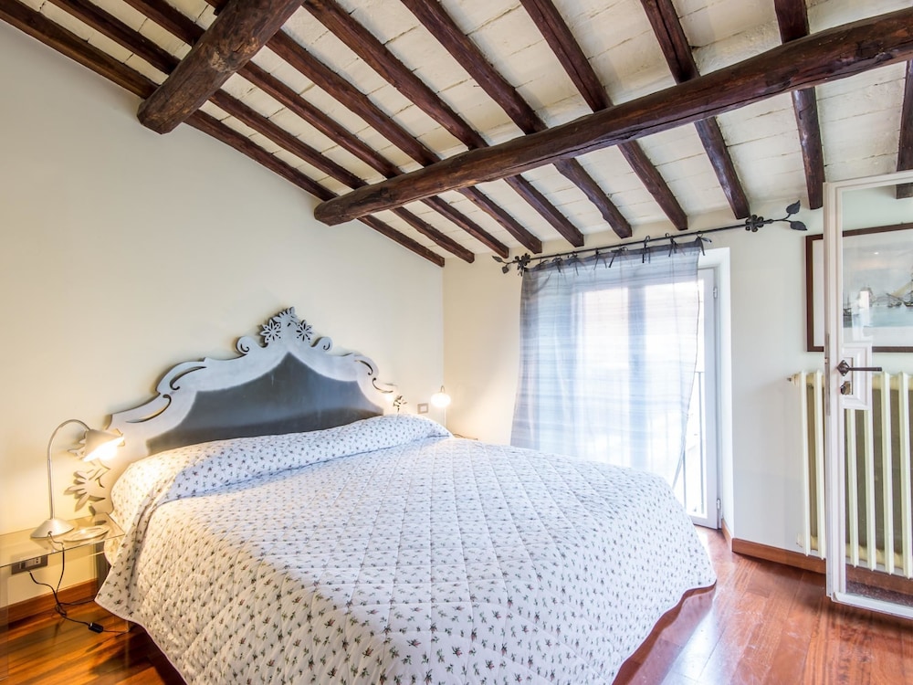 RSH Campo de Fiori Luxury House 3/38