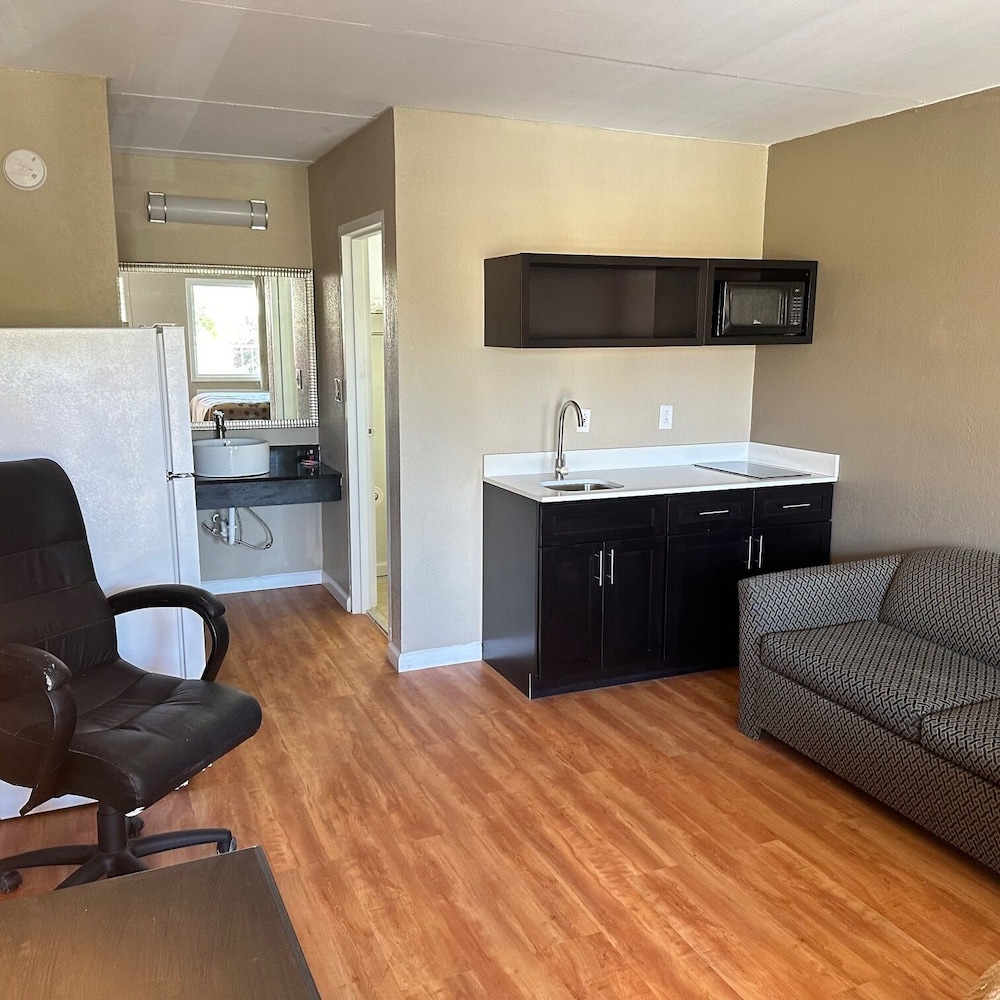 Americas Best Value Inn Danville, IL 36/50