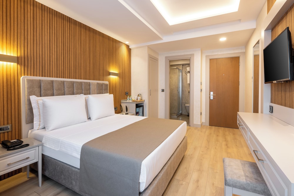 STANDARD, DOUBLE OR TWIN BED