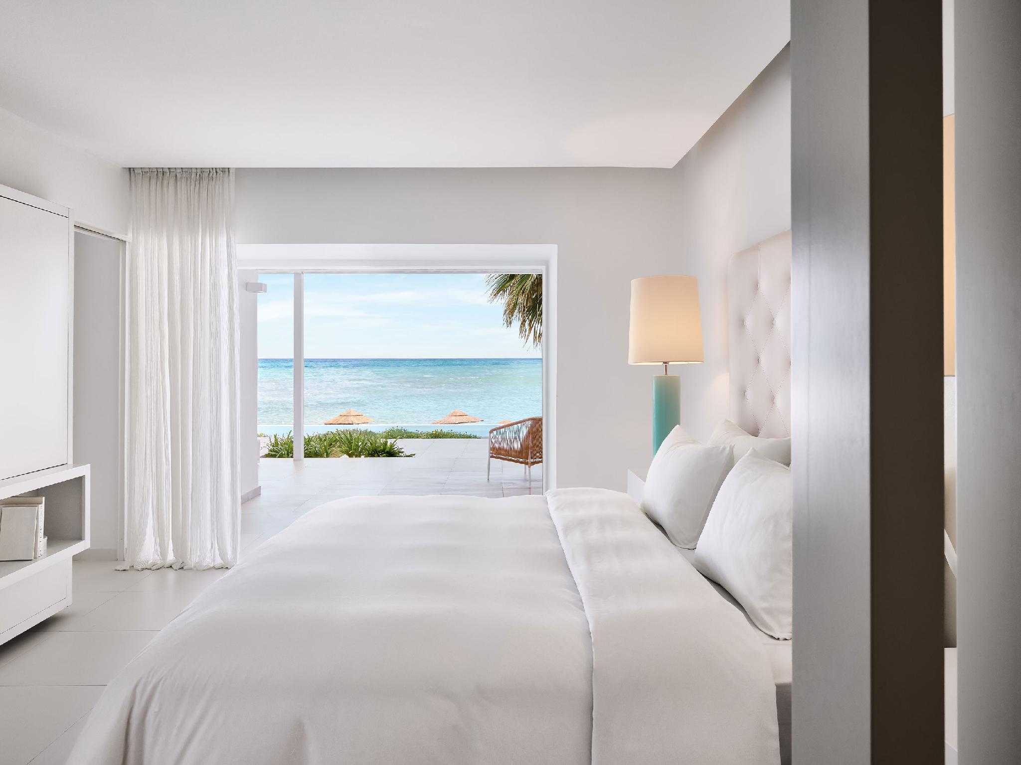Me, Yali, Luxury, Suite, Sea Front, Shared Pool