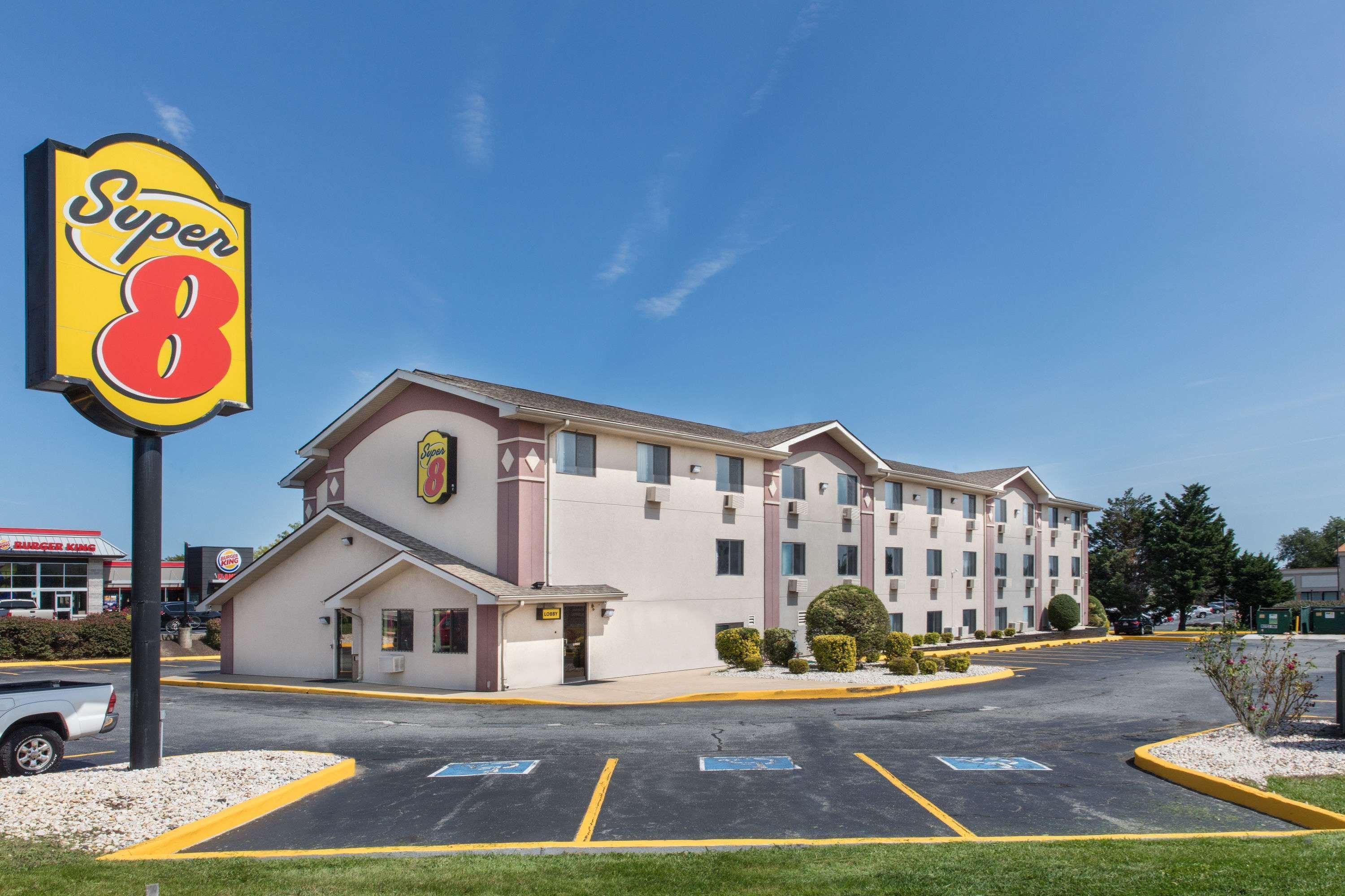 Super 8 By Wyndham Aberdeen MD 22/24
