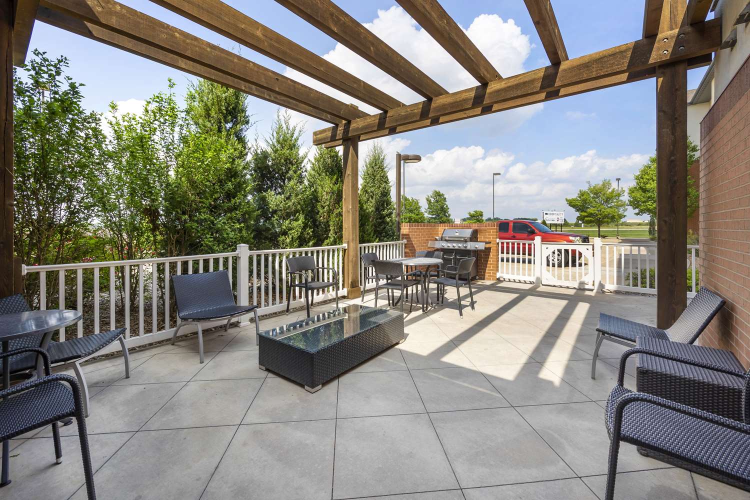 Best Western Plus Patterson Park Inn 9/43