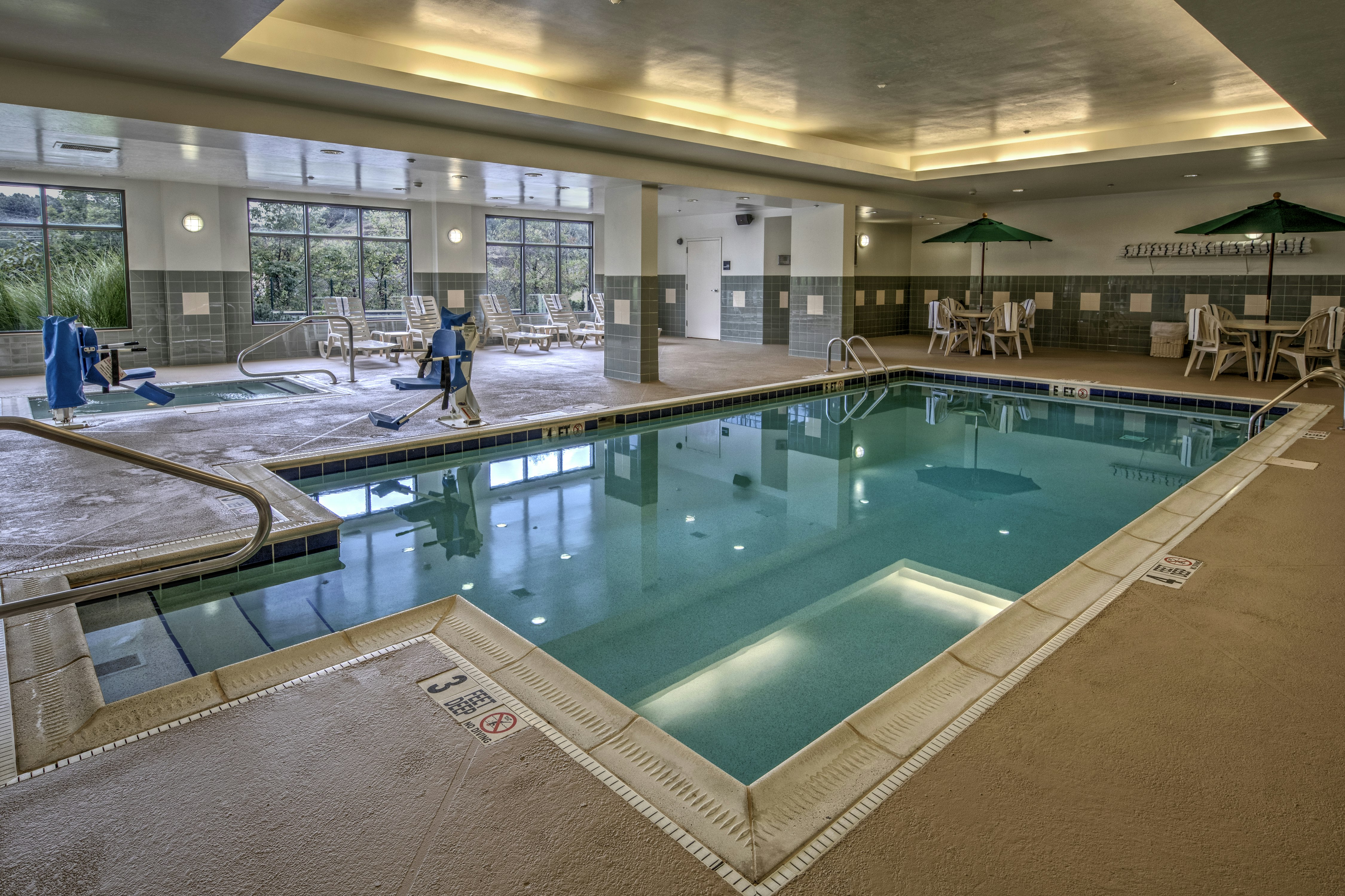 Hampton Inn Cambridge 45/63