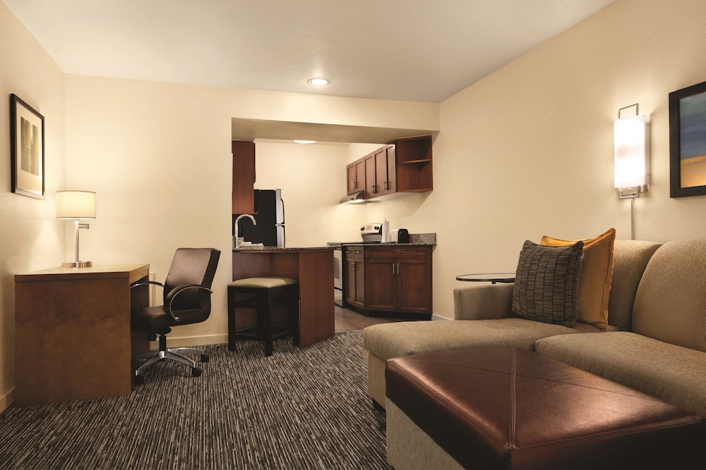 HYATT house Pleasanton 43/61