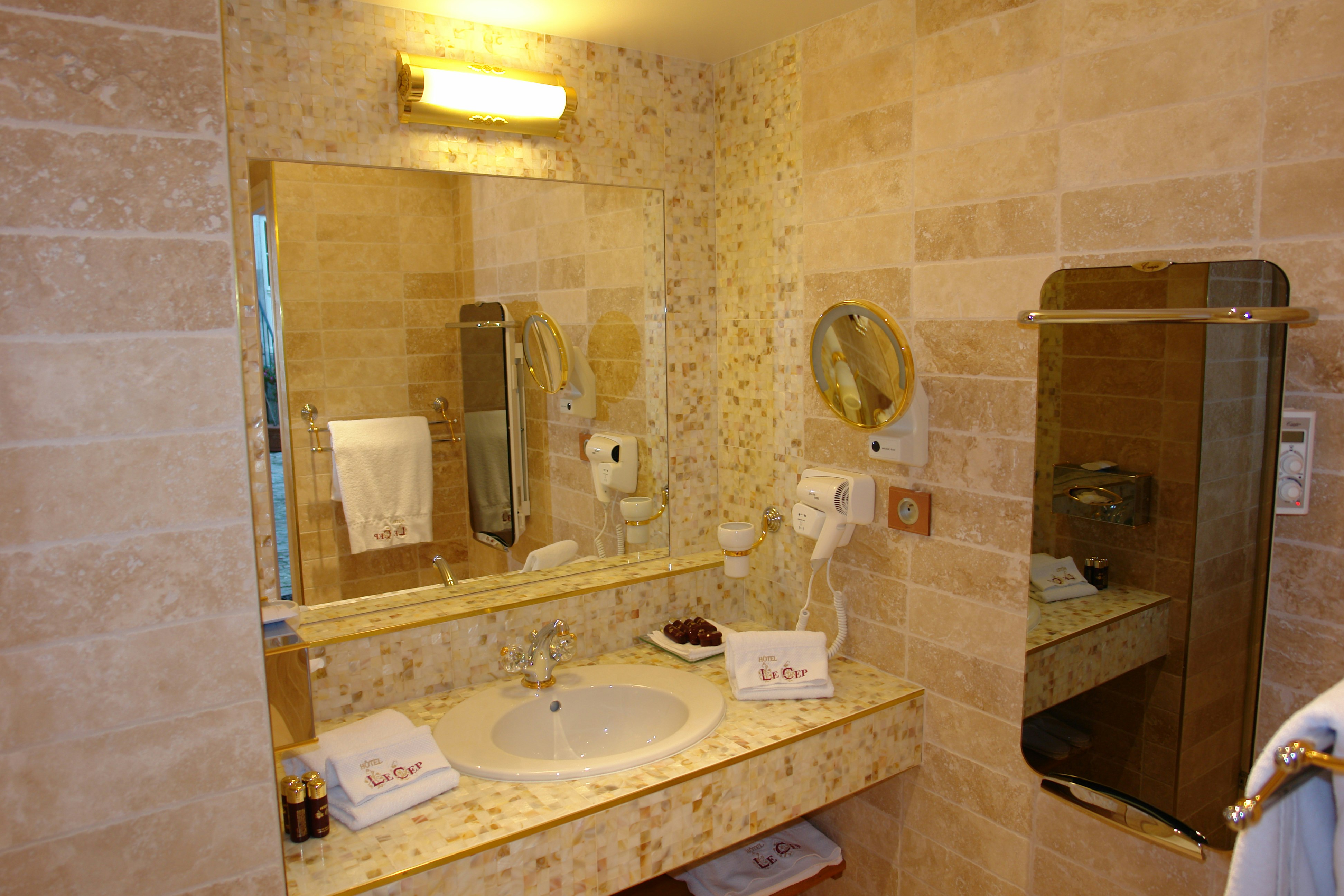 Hotel Le Cep & Spa 74/75