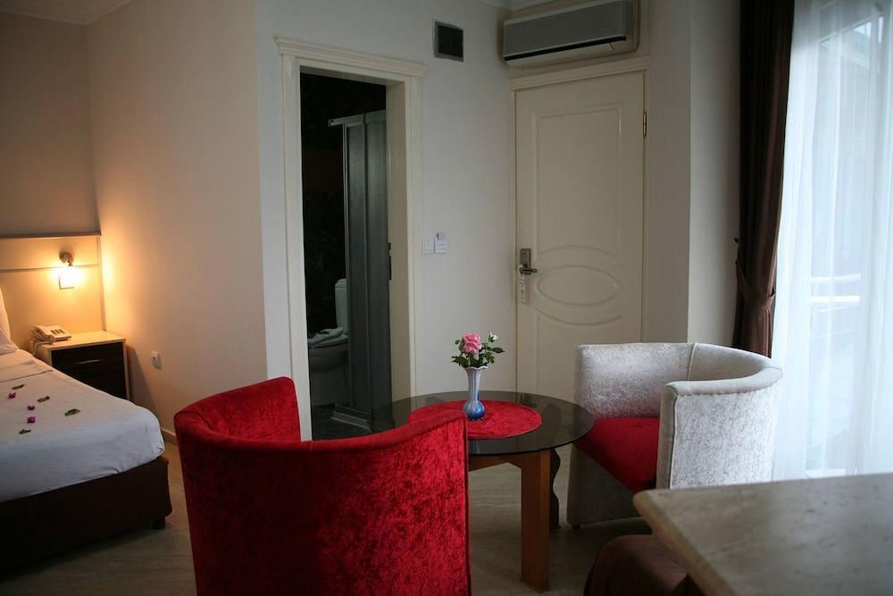 Saint Star Kemer - Adult Only 34/50