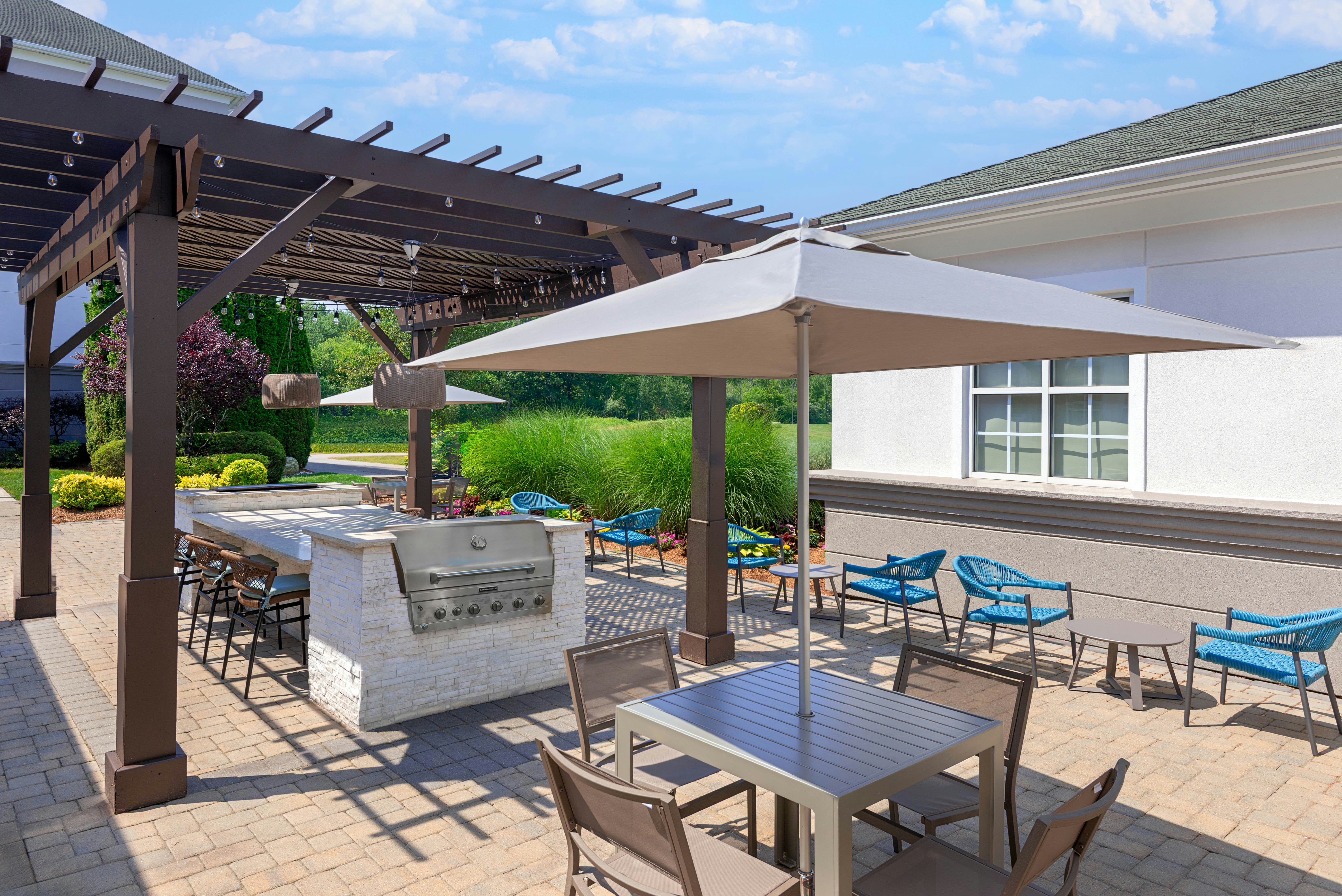 Homewood Suites by Hilton Holyoke-Springfield/North, MA 54/77