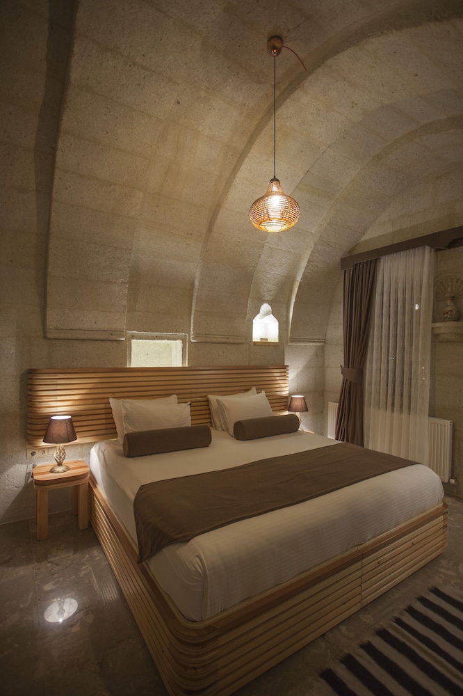 Agarta Cave Hotel 24/50