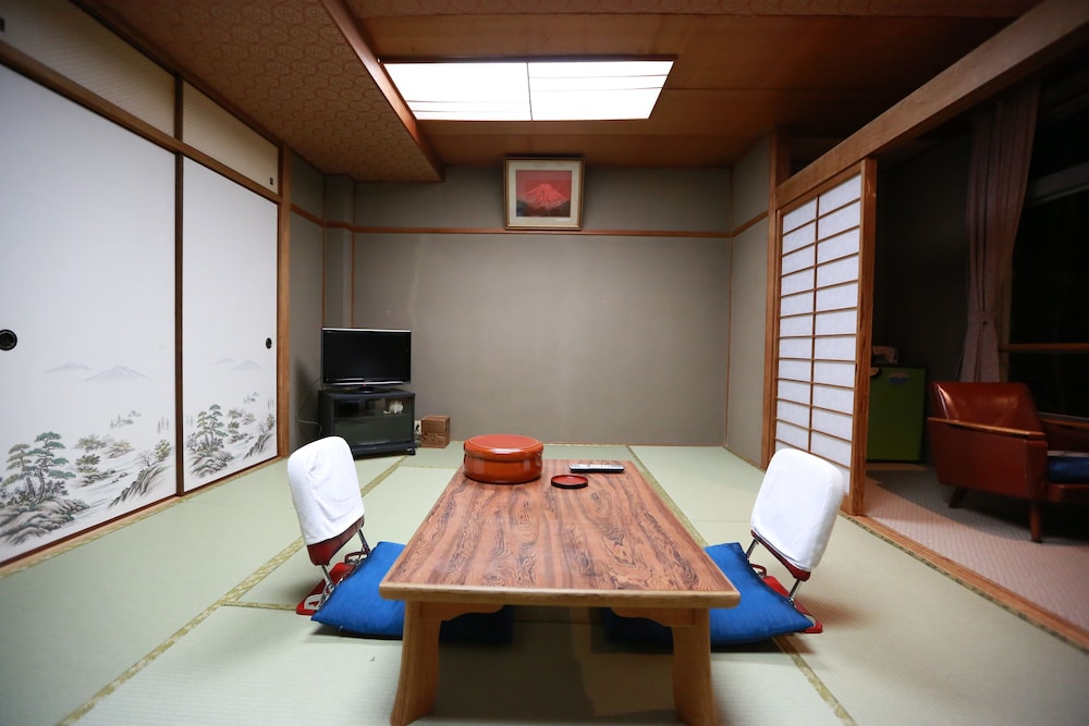 Takao Kanko Hotel 32/50