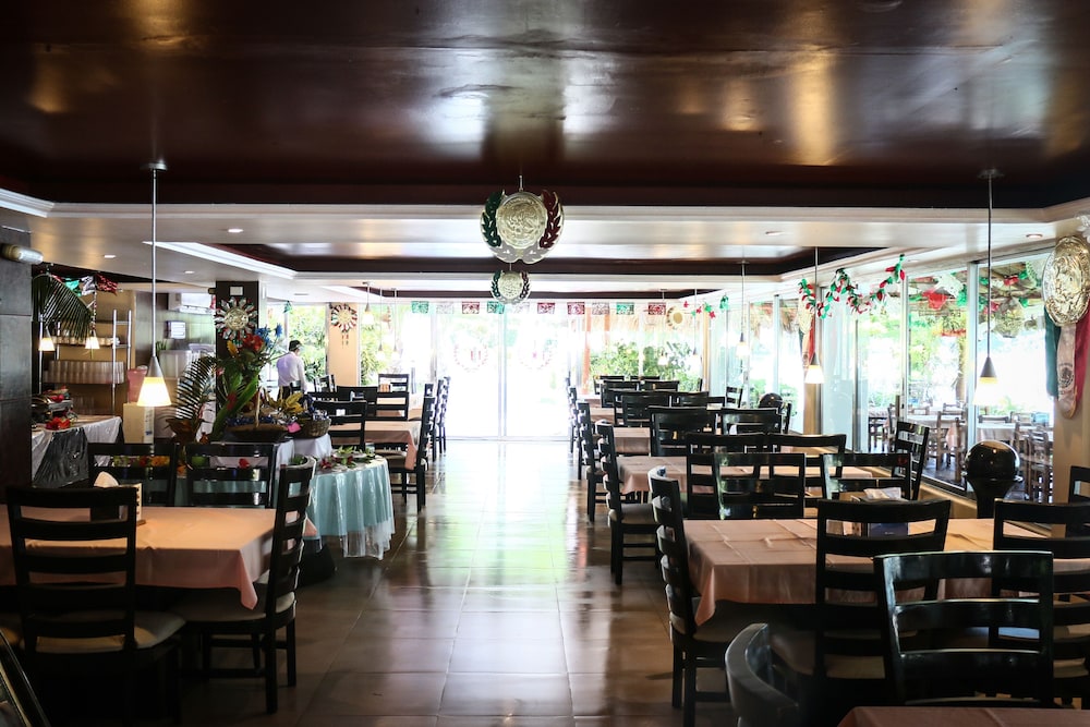 La Quinta Gran Bahia Cuastecomates 33/45