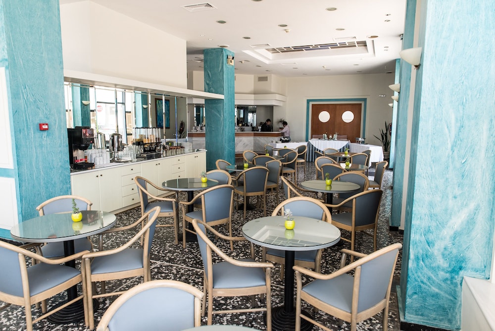 Hotel Ostria 32/45