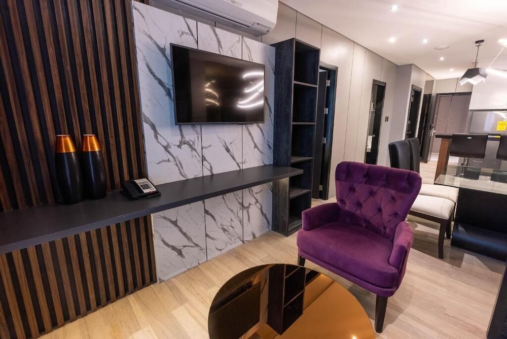 Coro Hotel 28/50