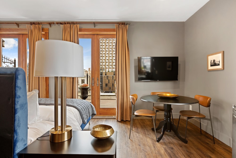 Blue Moon Boutique Hotel 43/50