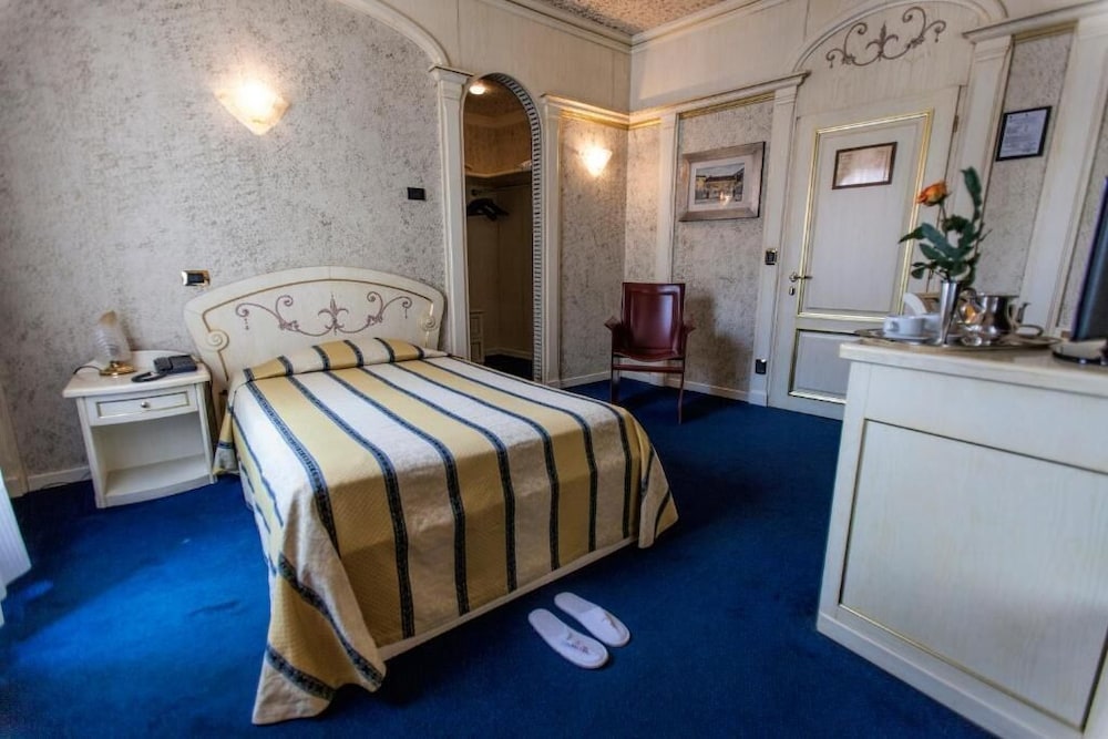 Hotel Colomba D Oro 43/79