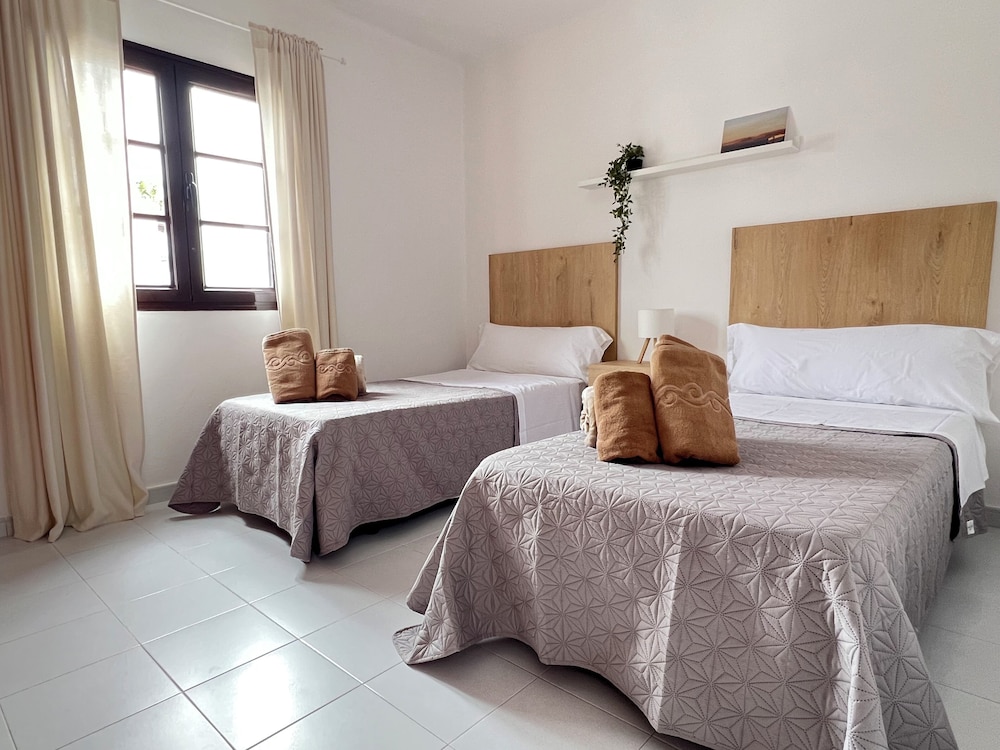 Laguneta Apartamentos 8/35