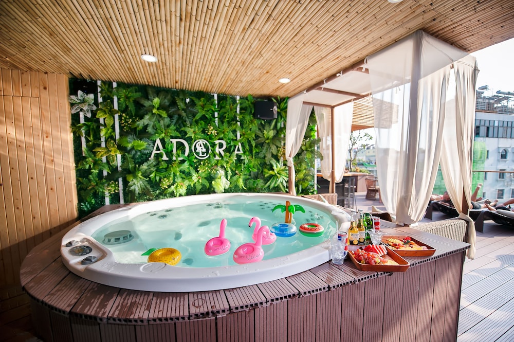 Adora Hotel 41/50