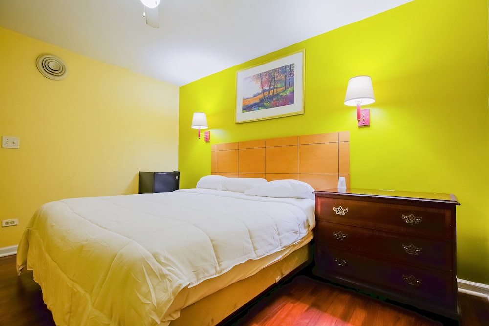 Hotel O Markham IL near Harvey/Tinley Park 15/26