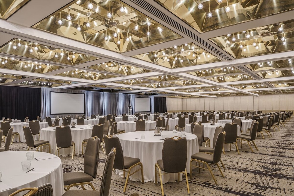 Hyatt Regency Miami 34/50