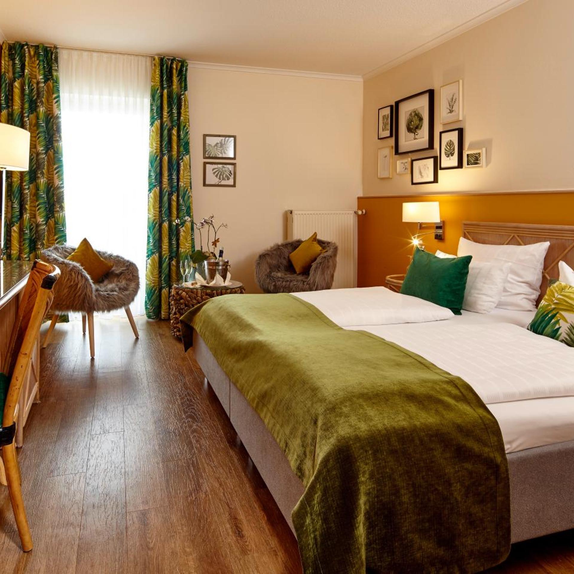 Premium, Double Bed