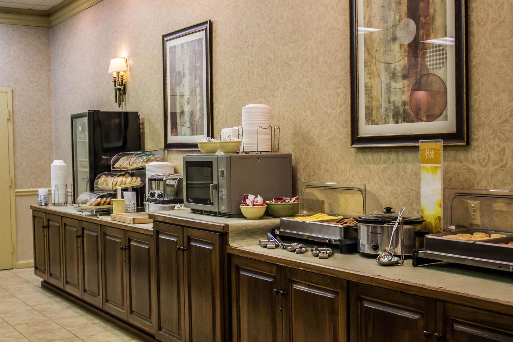 Mansfield Hotel 23/27