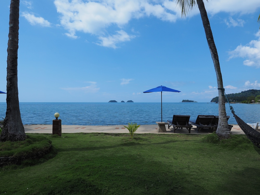 Bailan Beach Resort 71/78