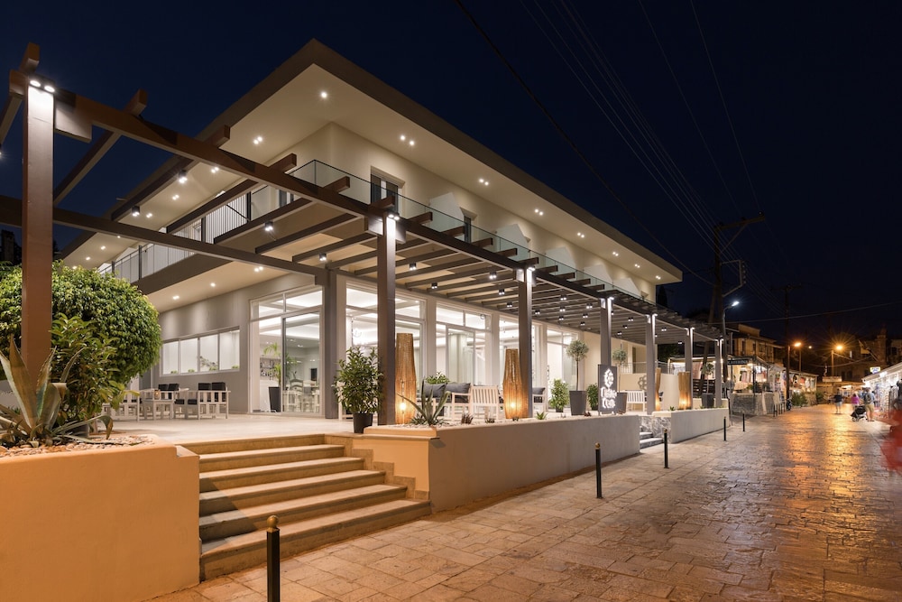 Melina Oasis Boutique Hotel 2/50
