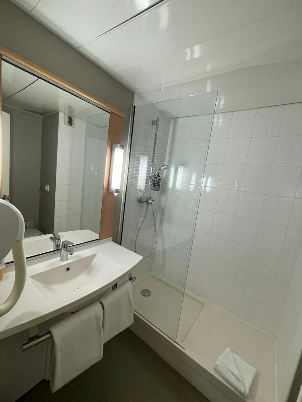 B&B HOTEL Orly Rungis Aeroport 3 etoiles 22/22