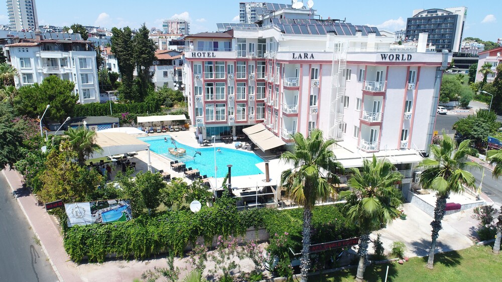Lara World Hotel 2/34