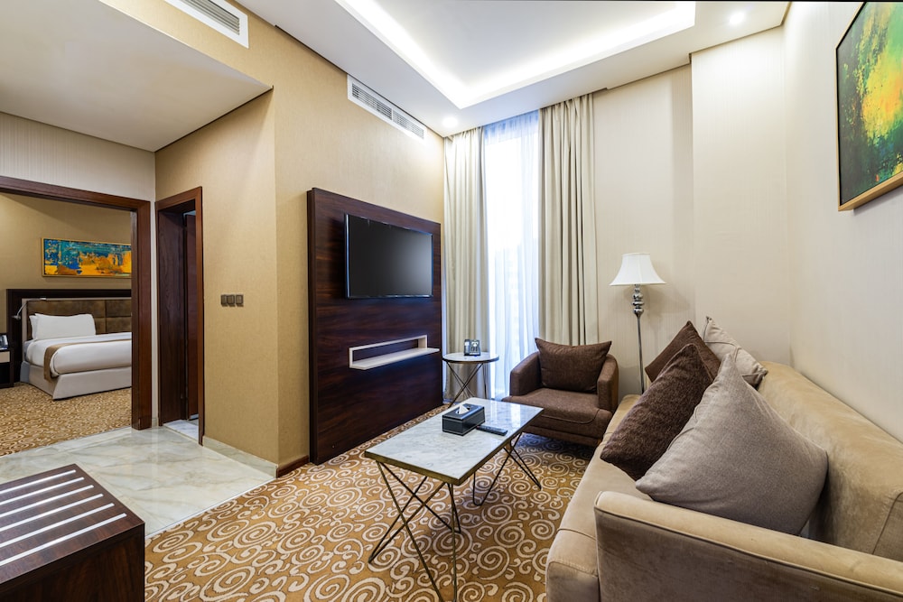 فندق كراون روز(Crown Rose hotel) 41/53