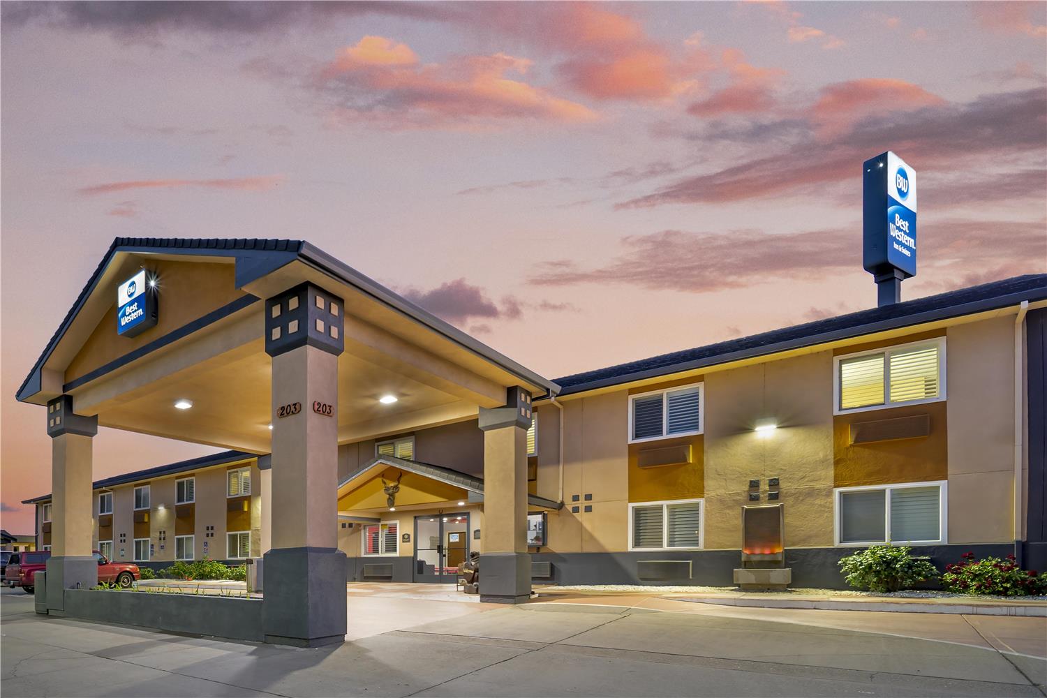 Best Western Antelope Inn & Suites 1/22