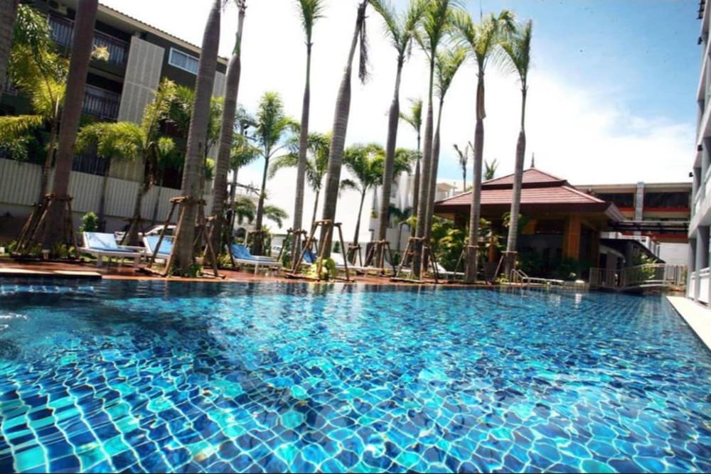 HONEY RESORT 40/42