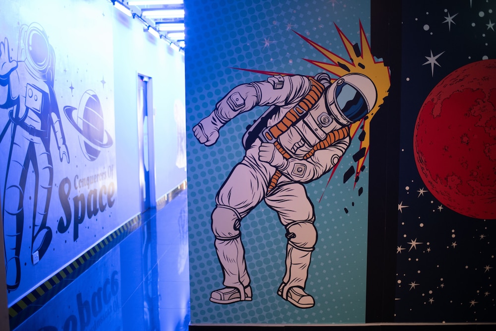 Space Hotel 17/50