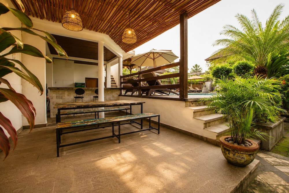 Bali Ayu Hotel And Villas 47/75