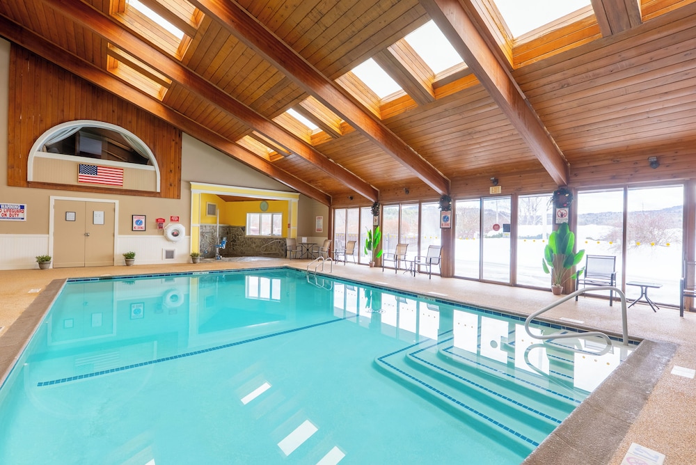 Fireside Inn and Suites Gilford 28/54