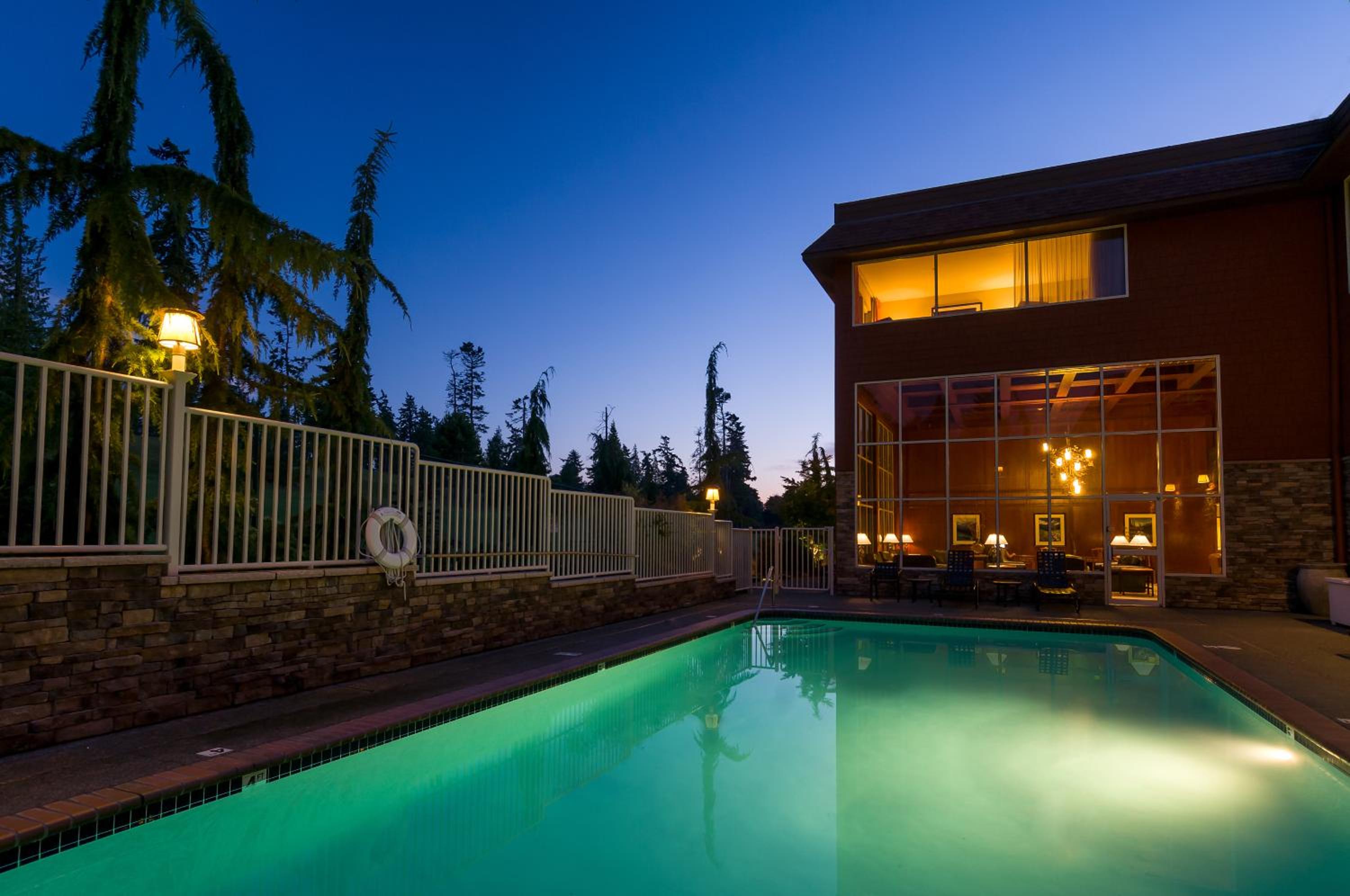 OLYMPIC LODGE 6/40