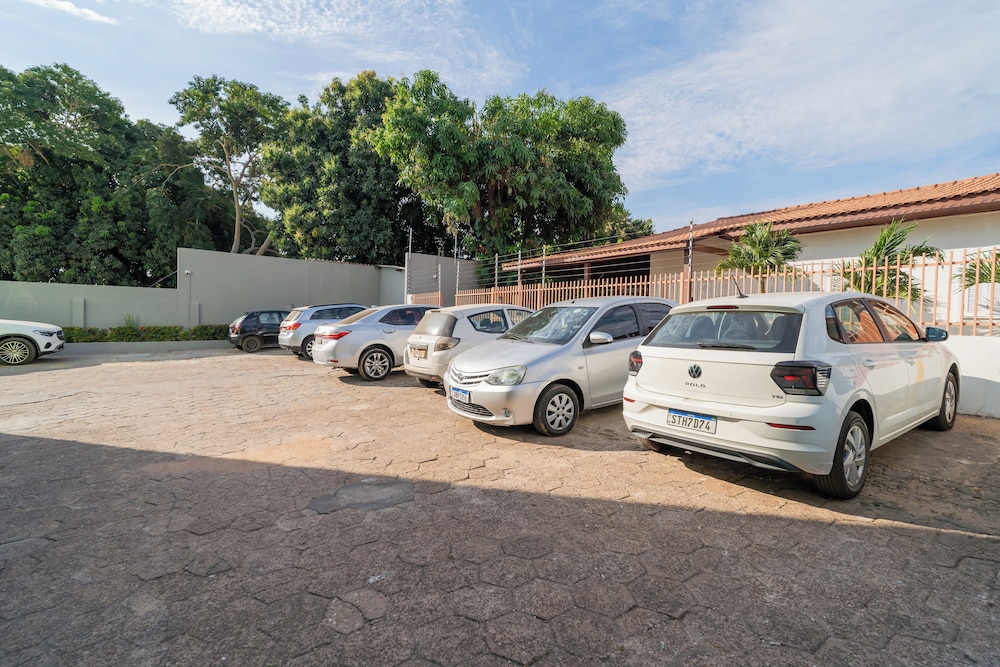 BANDEIRANTES HOTEL CUIABA 41/49