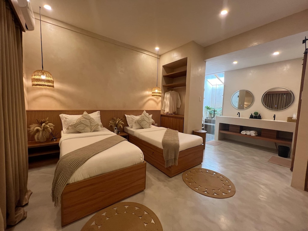 Lio Villas Resort 12/50