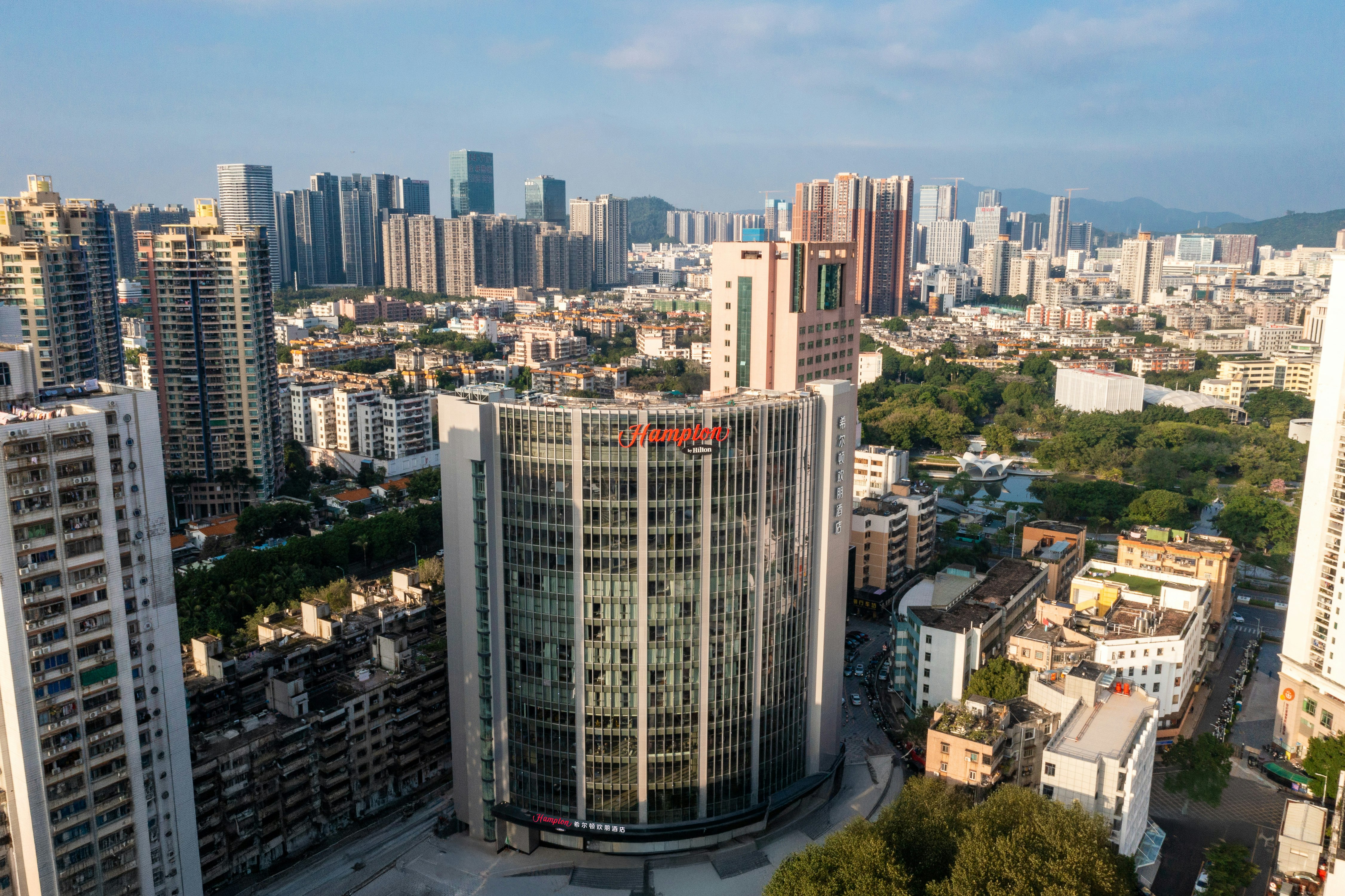 Hampton by Hilton Shenzhen Bao ' an Xin ' an 1/50