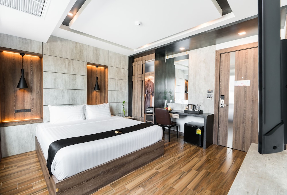 غرفة ديلوكس بسرير مزدوج، Acqua Hotel Pattaya 8/10