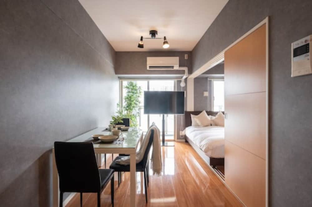 Residence Hotel Hakata 8 11/38